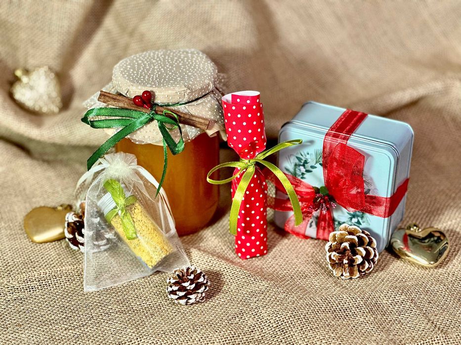 Меден Коледен Подарък