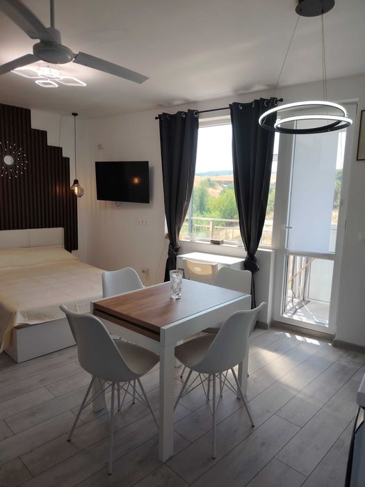 Продава се Едностаен апартамент в Благоевград, Еленово 1 - 35 кв.м за 1800 €/кв.м - Снимка #1