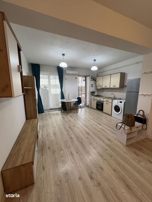 Apartament bloc nou Craiovita Carrefour Promenada 6/9 50 mp mobilat