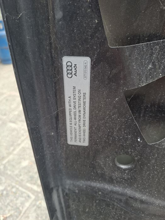 Капак за Audi Q5