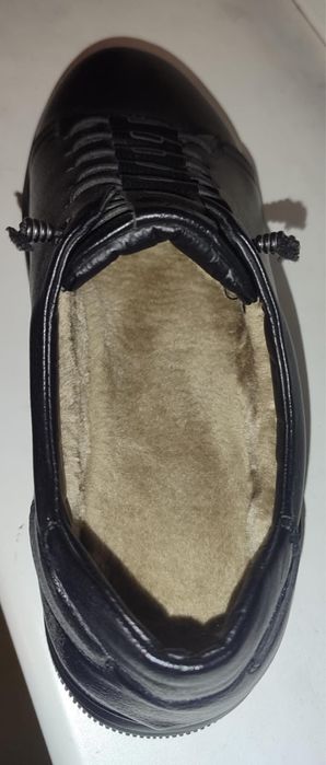 Продам новые туфли