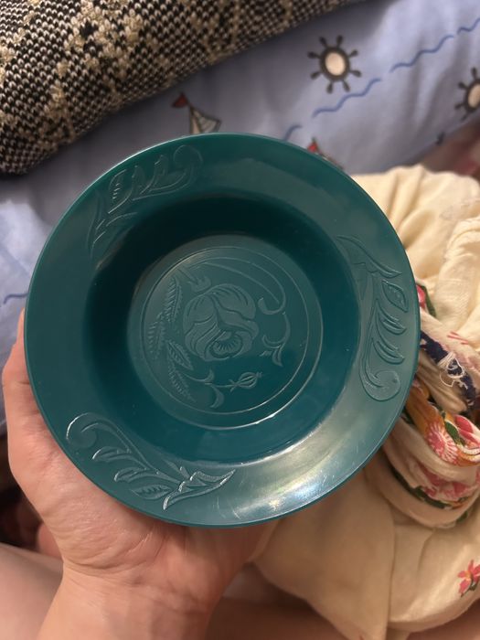 Тарелка пластмассовая