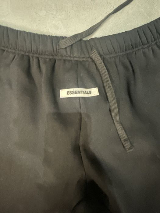 Долнище Essentials L размер