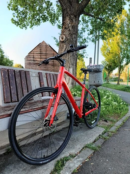 Bicicleta trekking / Gravel Trek FX 2 - 28", model 2025 - Noua