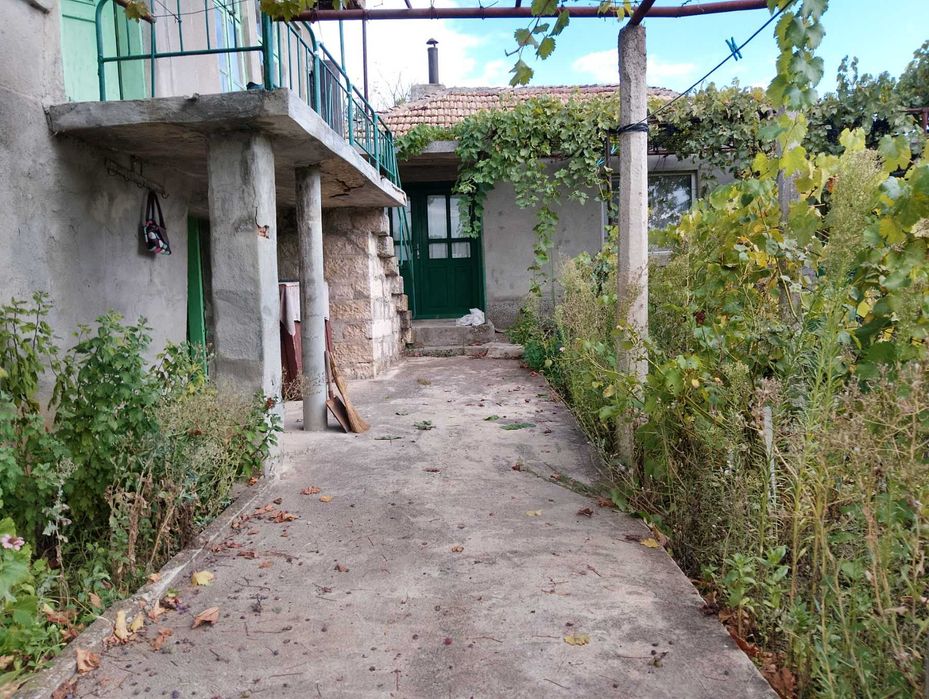 Продава се Къща в с. Брестак, Област Варна - 100 кв.м за 250 €/кв.м - Снимка #10