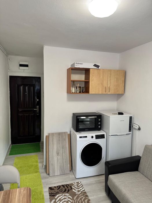 Garsoniera de inchiriat