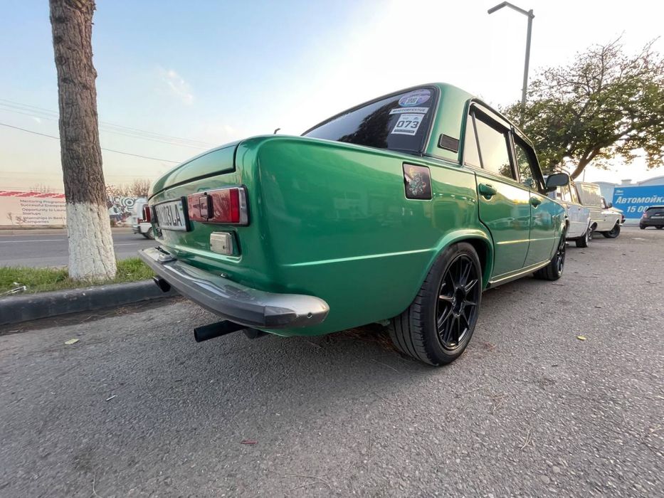 Продаётся ваз 21013