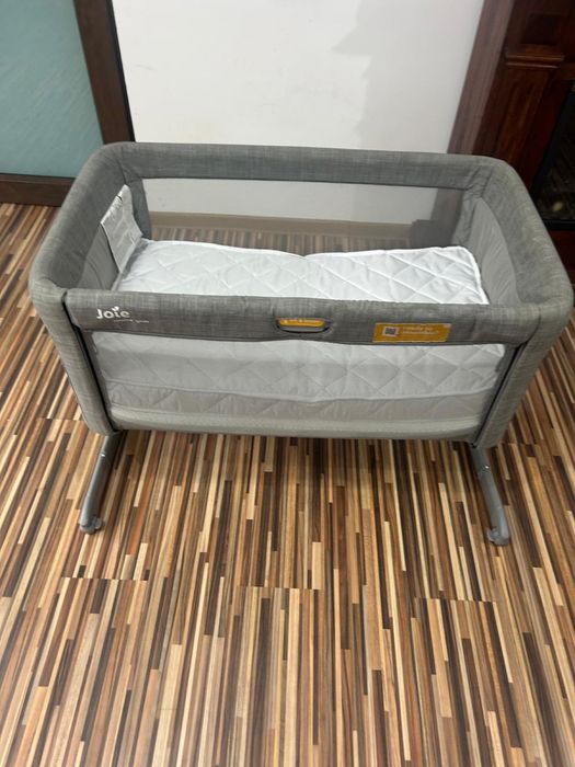 Patut Joie pliabil , saltea- stare excelenta