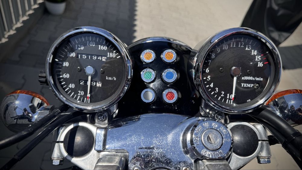Kawasaki Eliminator 250, 15.200 km
