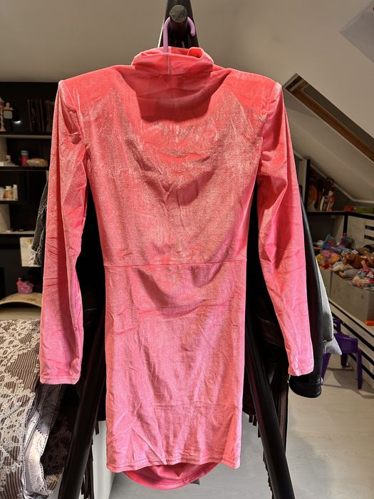 Розова рокля само за 49 лева