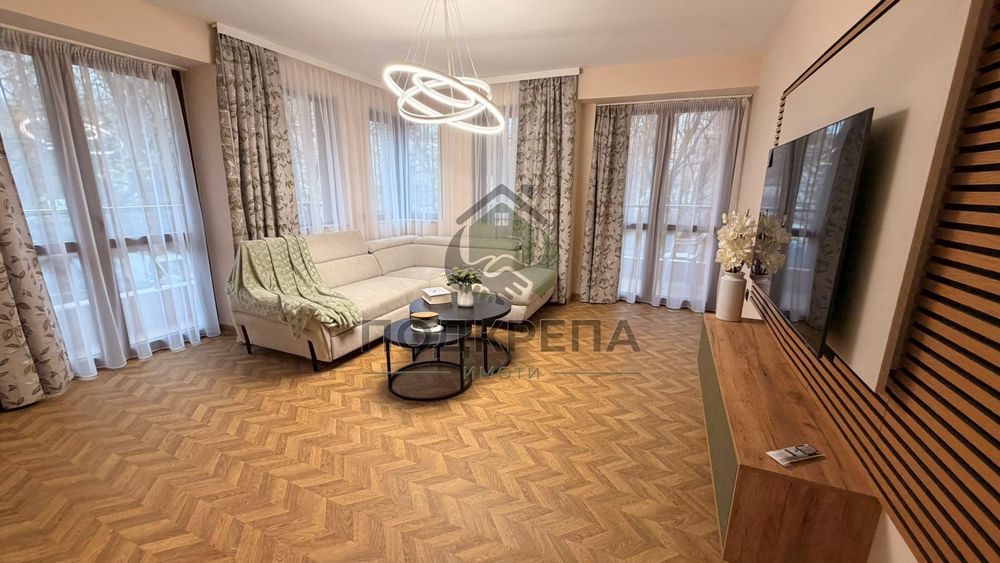 Продава се Тристаен апартамент в Пловдив, Мараша - 128 кв.м за 1180 €/кв.м - Снимка #1