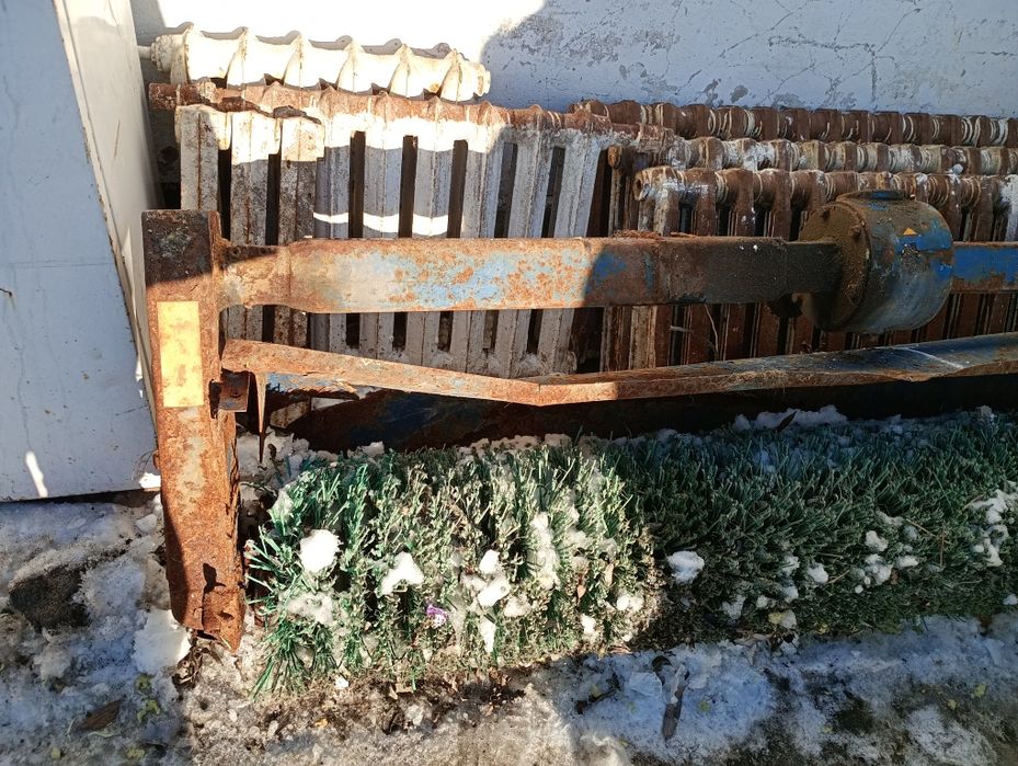 Продам щётку на мтз