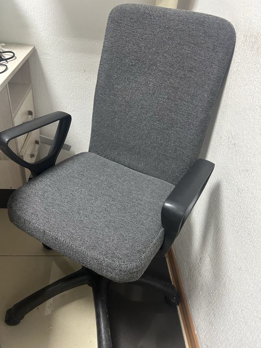 Продам офисную мебель