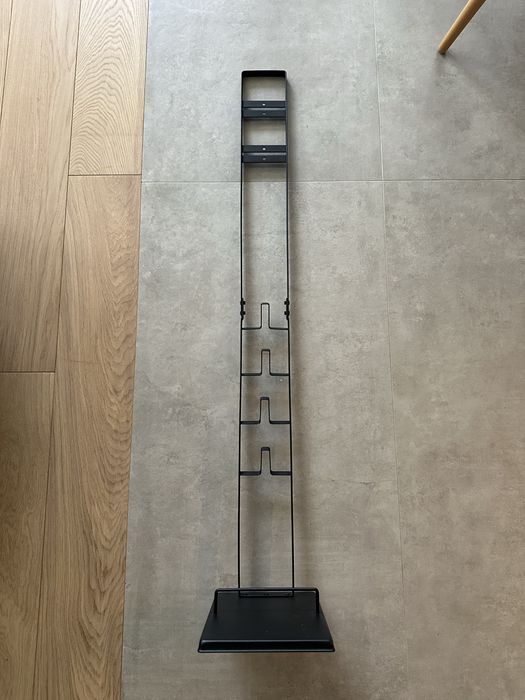 Стойка за прахосмукачка Dyson