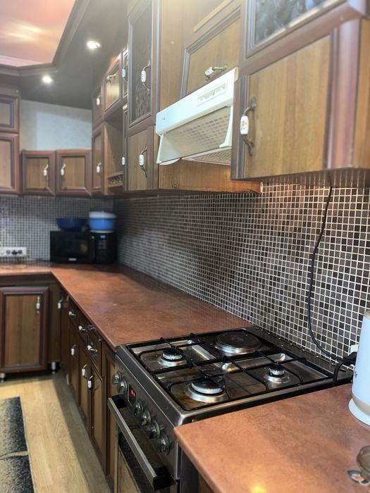 Кухонный гарнитур б/у