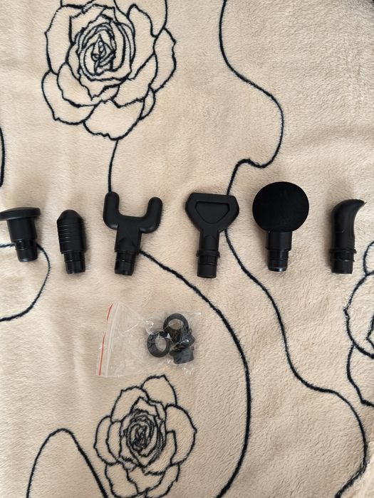 Aparat (pistol) pentru masaj, nou, nefolosit.