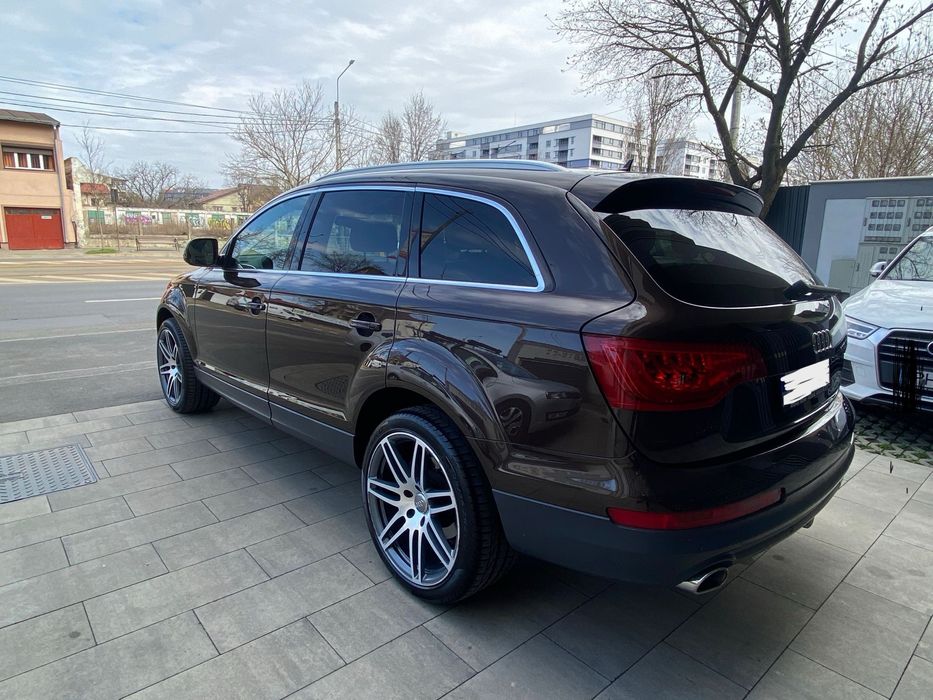 Audi Q7 facelift panoramic 7 locuri camere360