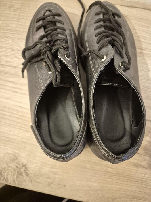 Pantofi eleganți