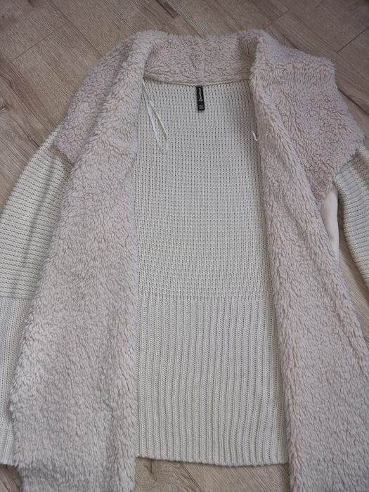 Cardigan/blazer Stradivarius