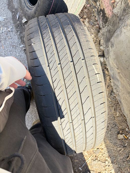 Чисто нови гуми GOODYEAR 215/55R17 94W EFFIGRIP PERF 2