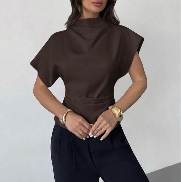 Елеганта дамска тениска