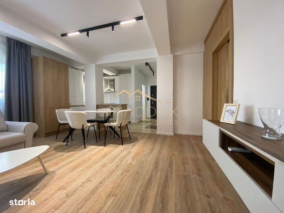 Apartament cu 3 camere // Erou Iancu Nicolae