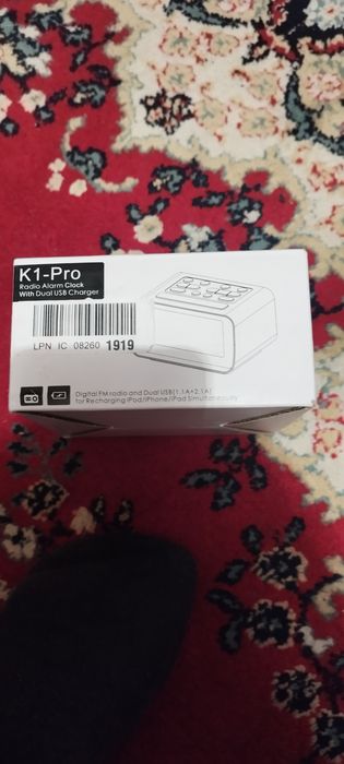 Цифрово FM радио часовник и двоен USB (1.1A+2.1A) за презареждане