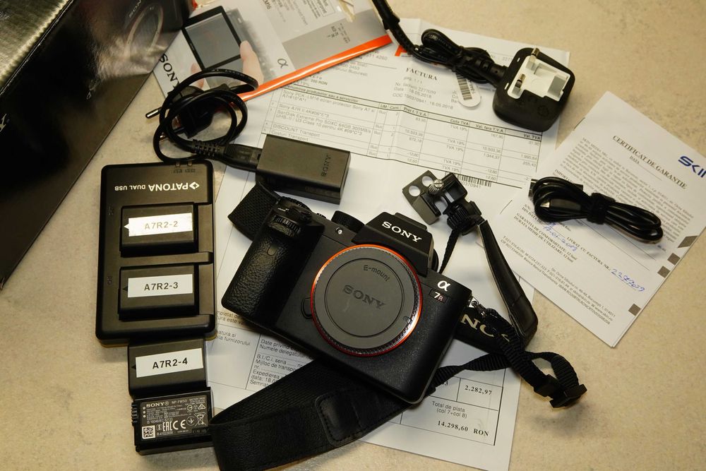 Sony A7RII Body – Pachet Complet, 9.975 cadre, stare impecabilă