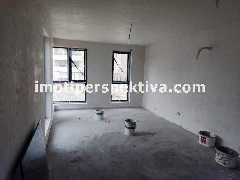 реф.18898 Чисто нов, среден етаж-Остромила!