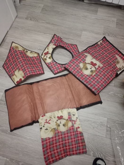 Домик для мелкой собачки