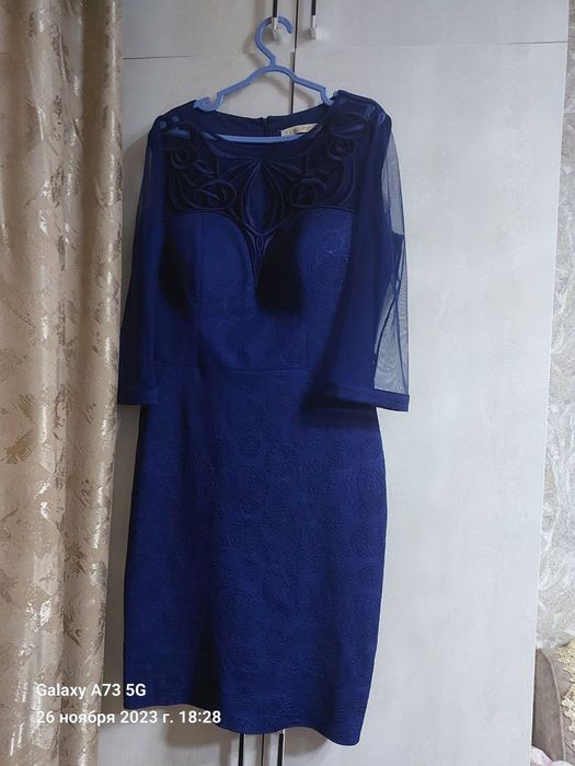 Вечерние платья.