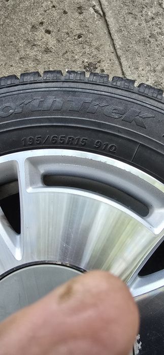 Зимняя резина с дисками от хонды цивик