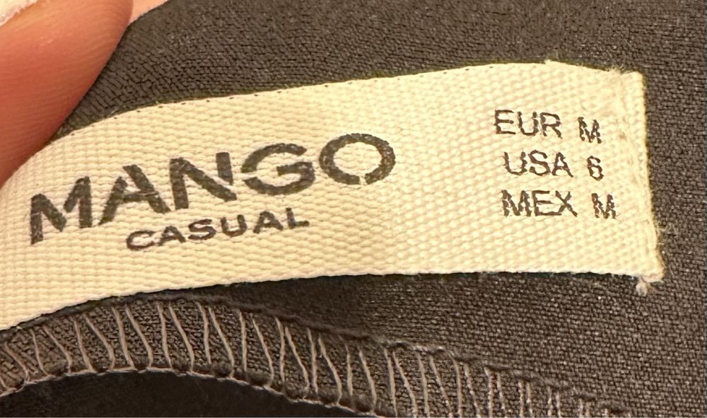 Рокля на Mango