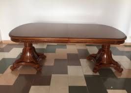 Малазийский стол