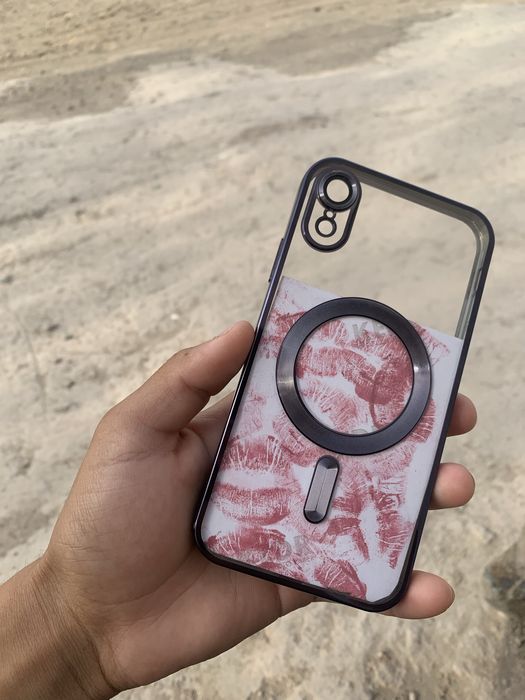 Iphone xr  xotra 64 yomkst 78