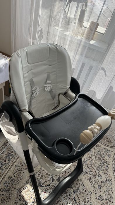 Детский стульчик для кормления