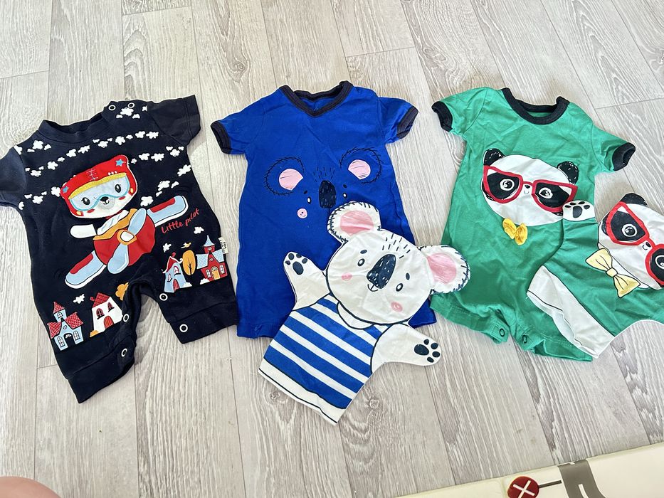 Отдам вещи на мальчика ( за фрукты )