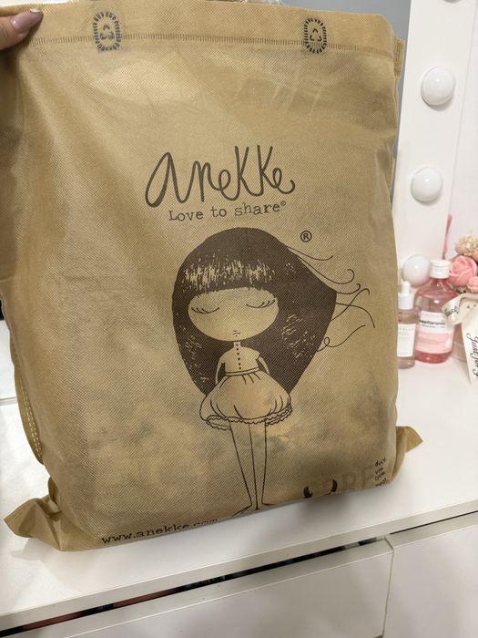 Оригинална чисто нова чанта Anekke