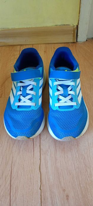 Adidas детски маратонки 30 номер