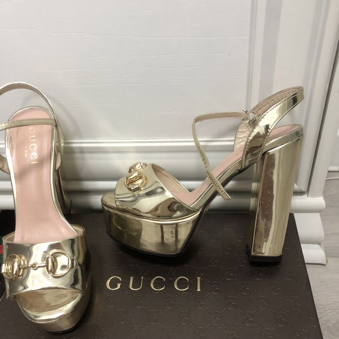 Распродажа брендовой обуви