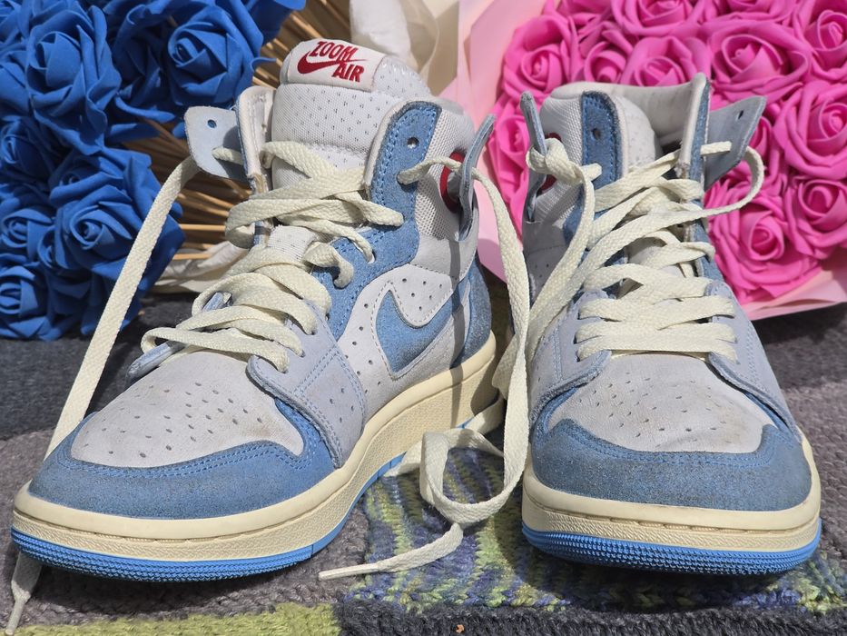 Jordan Air 1 Zoom CMFT кецове N38,5