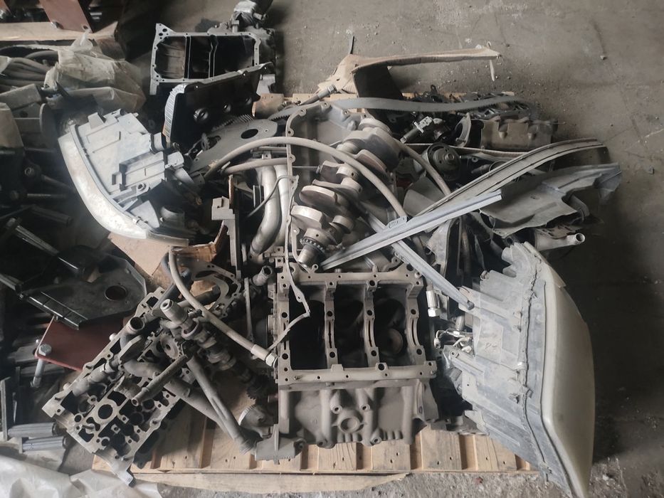 Продам двигатель на Ауди а6 с5