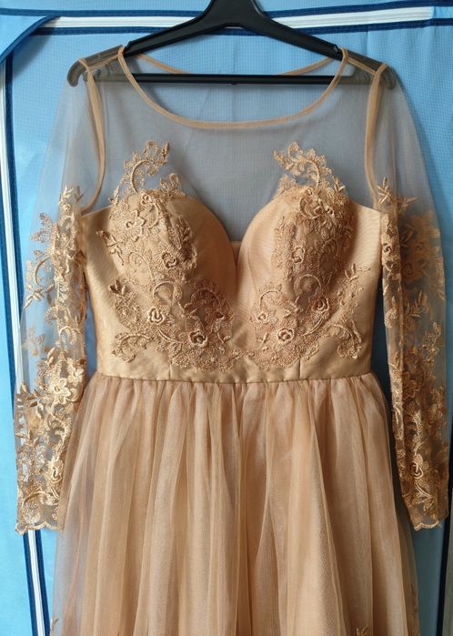 Rochie elegantă.