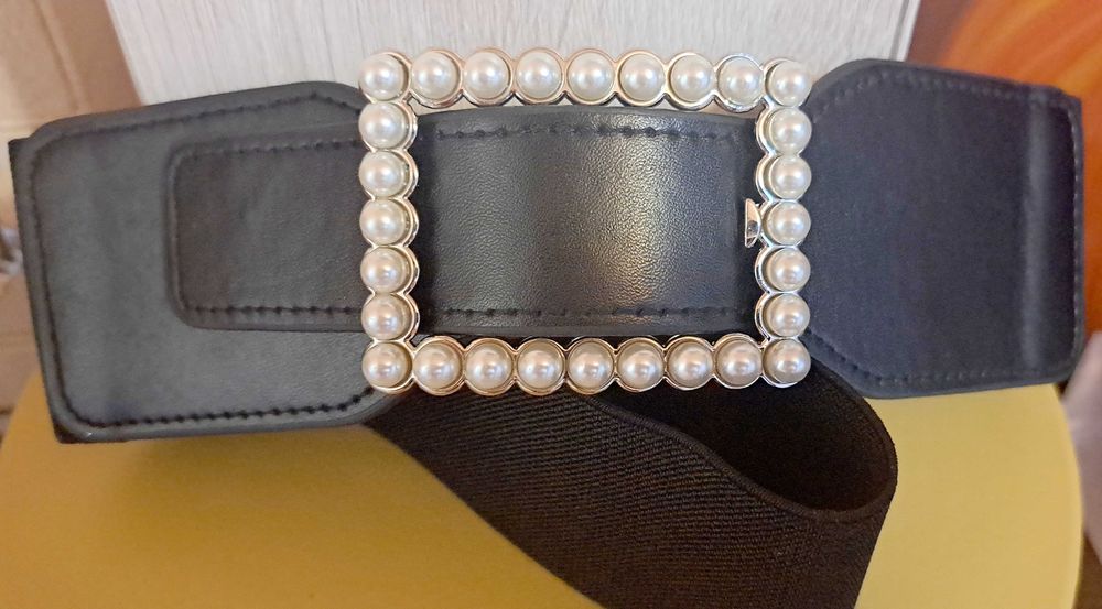 Дамски луксозни еластични колани