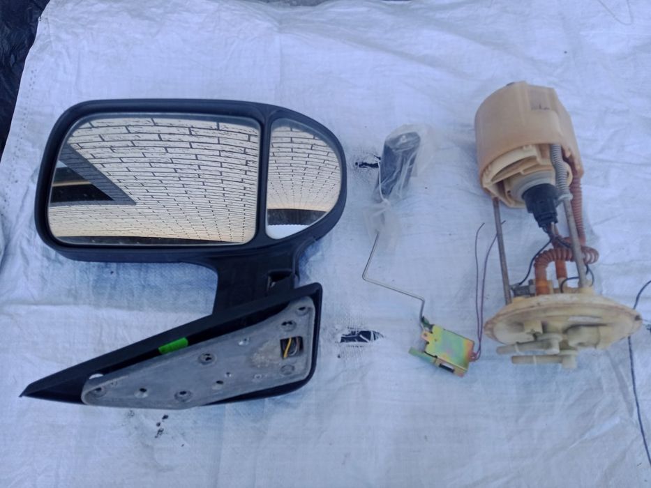 Продам бензобак  от газели