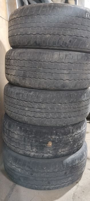 Продам шины комплект