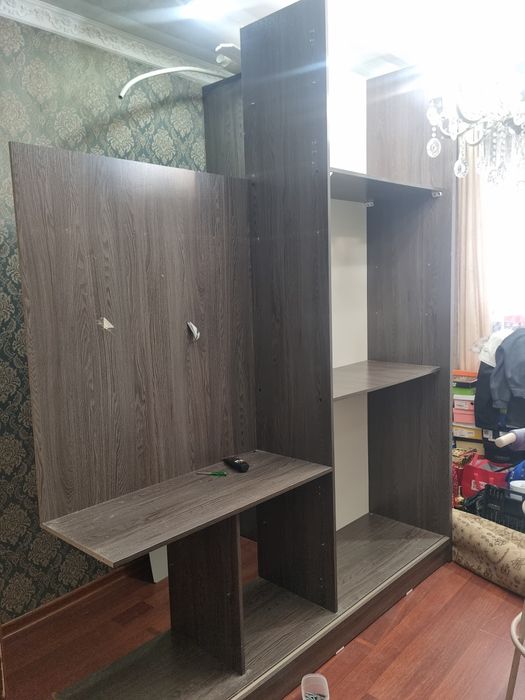 Продаётся шкаф купе на половину