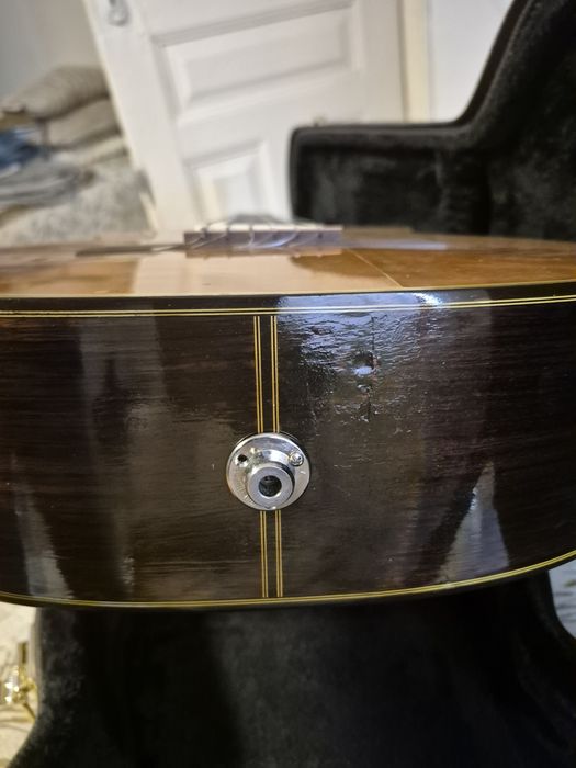 Chitara clasica Takamine 132 sc