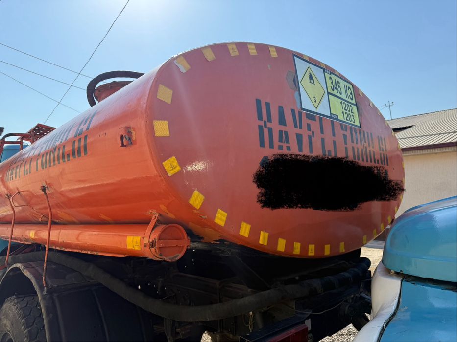 Бензовоз Зил-130