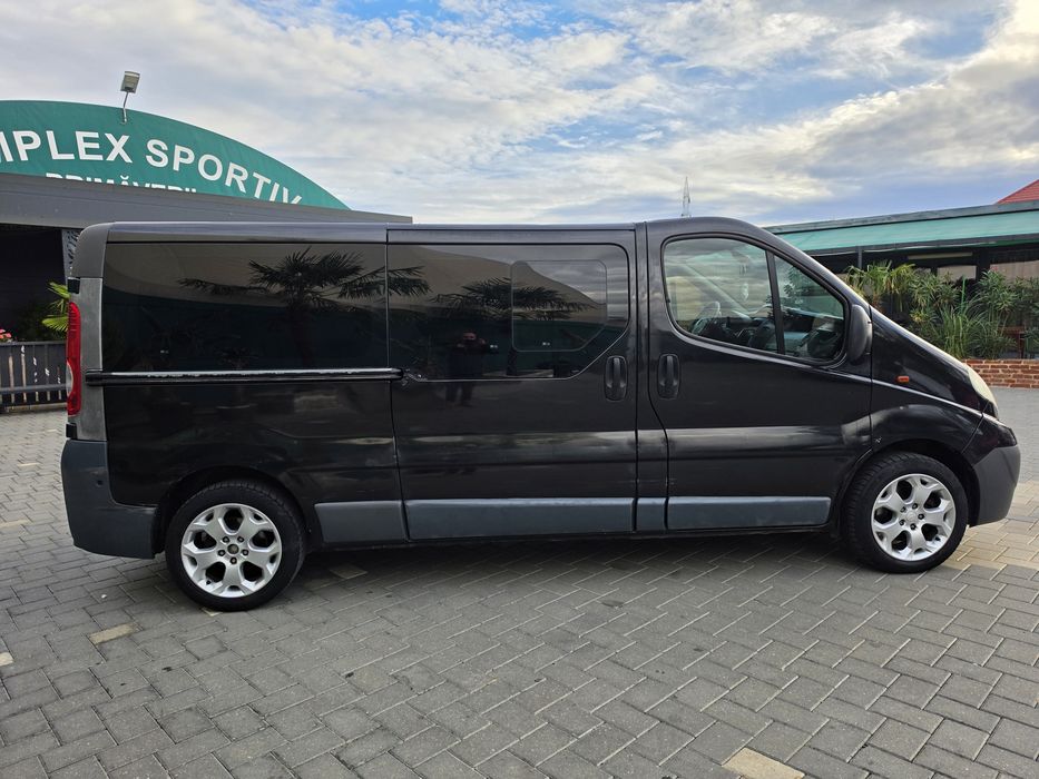 Opel vivaro 2.0 euro5